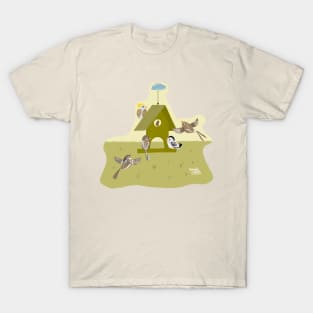 Funny Birds at the birdshouse T-Shirt